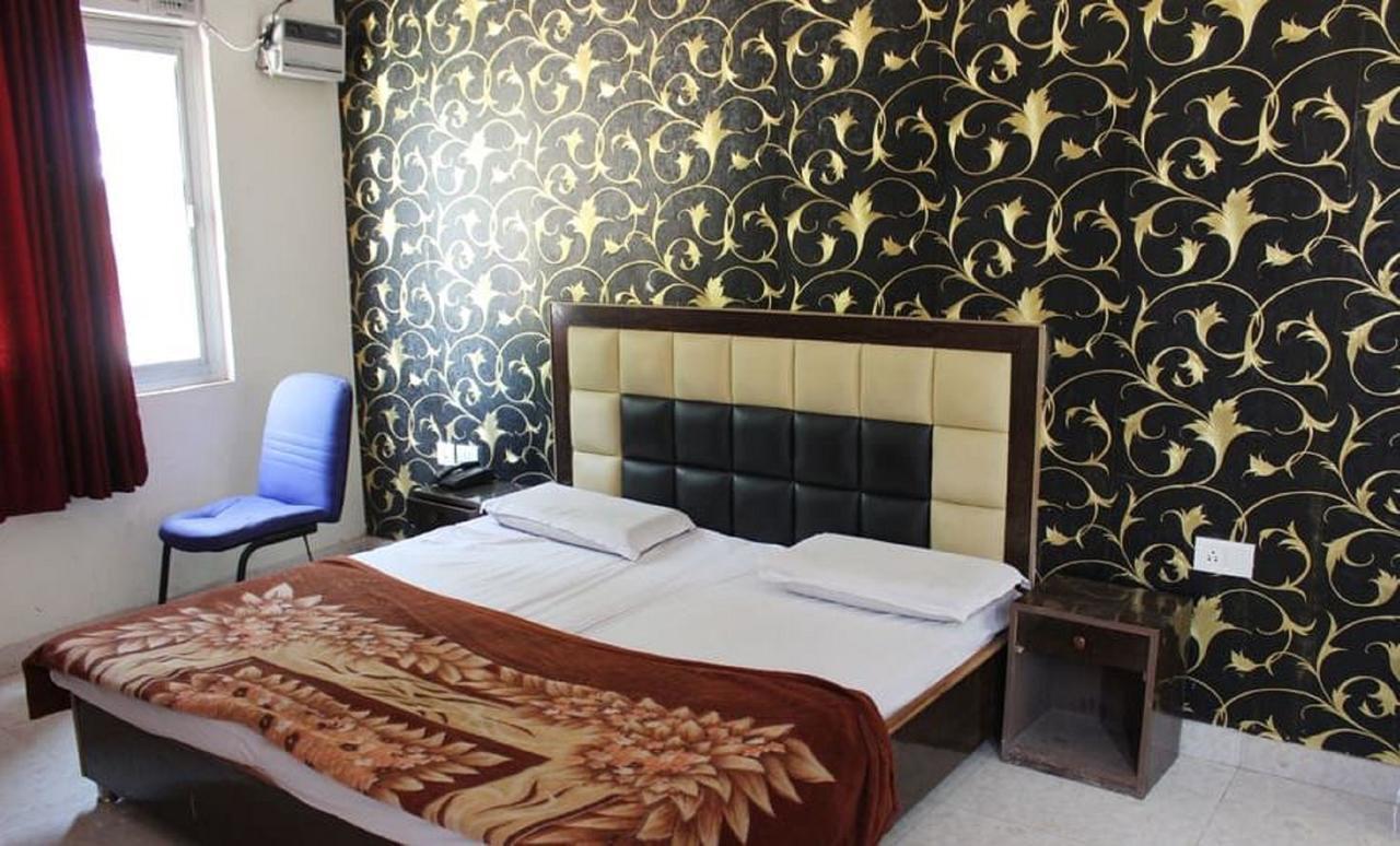 Hotel Apsara , By Soank Hospitality Haridwār Exterior foto